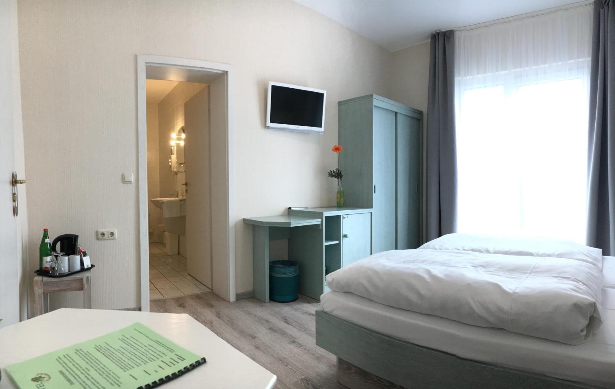 Kastanienhof Hotel Garni Цинновиц Номер фото